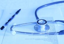 Încă doi medici judecați după scandalul stimulatoarelor cardiace extrase de la cadavre