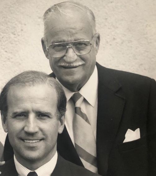 Preşedintele Biden, împreună cu tatăl său Sursa foto: Instagram - Joe Biden