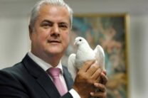Adrian Năstase pune sub semnul întrebării planurile lui Donald Trump de a prelua Groenlanda