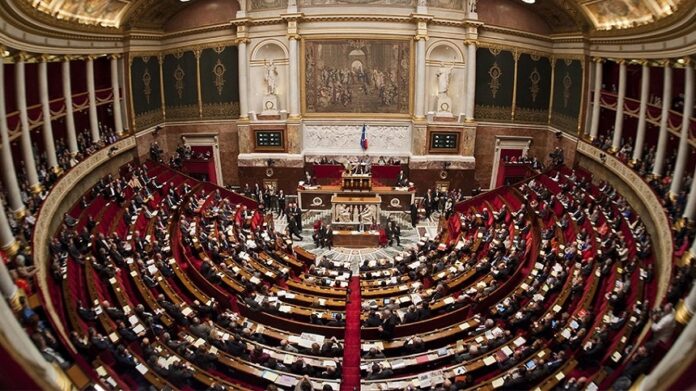 Parlament Franta