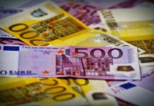 Anchetă la Biroul Vamal de Frontieră Aeroport Otopeni Călători; au dispărut aproape 700.000 de euro