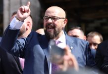 Președintele PNRR, Cristian Popescu Piedone, atac frontal la adresa lui Ciprian Ciucu: „Măcar fă-te că muncești!”