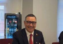 Ponta, la o nouă răscruce politică; a intrat în grupul Uniți pentru România