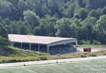 Exclusiv Video – Dezastrul ecologic de la Roești, Vâlcea: O „groapă de gunoi” care crește sub ochii autorităților. Fonduri europene risipite, incompetență administrativă și complicitate la infracțiuni de mediu