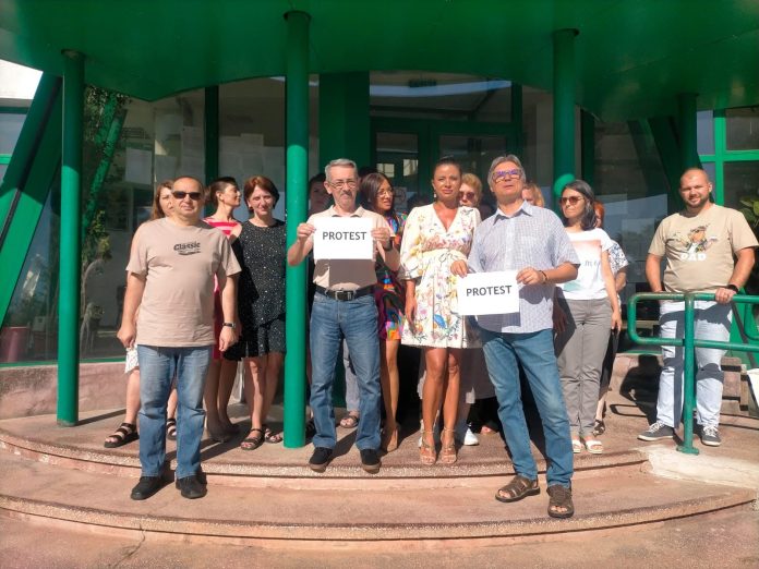 Protest ANMAP-Foto Facebook Federatia Publisind