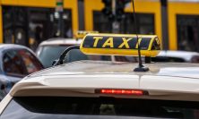 Un alt caz șocant în care sunt implicați minori: 3 tineri din Mureș au încercat să omoare un taximetrist