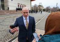 Ministrul Culturii i-a catalogat drept „proști” pe actorii care-i cereau demisia