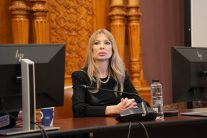 O nouă demisie din PSD; senatoarea Victoria Stoiciu: „Nu voi gira niciodată normalizarea fascismului”