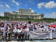 Sindicaliștii din Sănătate, proteste în fața Guvernului: „România bolnavă începe cu voi”