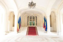 Nicio zi fără întâlniri la Cotroceni; astăzi, membrii fostei coaliții de guvernare dezbat Legea salarizării