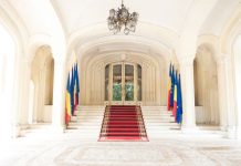 Nicio zi fără întâlniri la Cotroceni; astăzi, membrii fostei coaliții de guvernare dezbat Legea salarizării