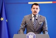 Prefectul PNL demisionar din Arad îl acuză pe fostul subprefect PSD că a lipsit de la muncă