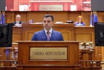 Primele probleme pentru noul ministru al Transporturilor; salariații CFR Marfă nu și-au primit salariile de patru luni